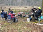 Lunch break for Norfolk Conservation Corps (3402)